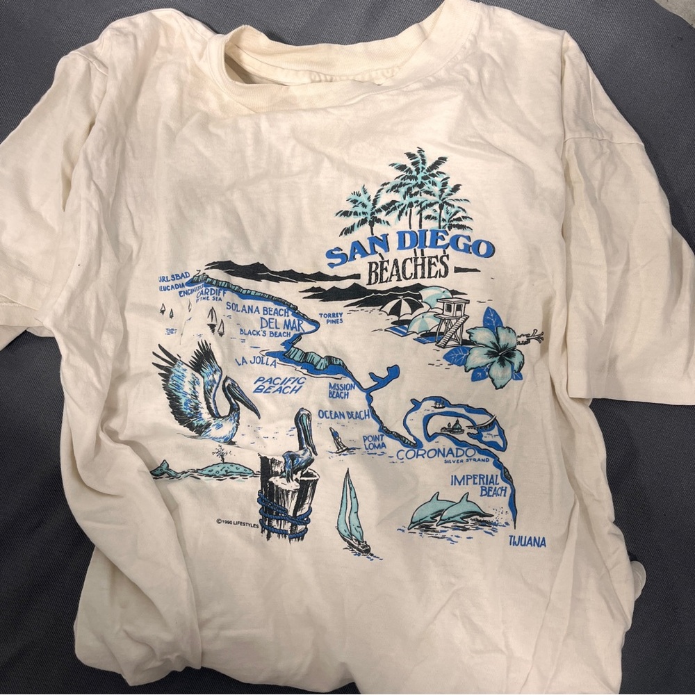VTG San Diego Beaches Graphic Tee